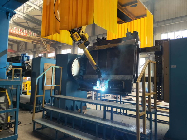 中部槽齒軌座、立板、彎板焊接機器人工作站